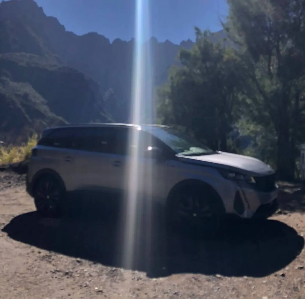 Voiture paysage rayon soleil